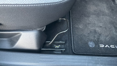 Dacia Bigster 1.8 Hybrid 155 Journey 5dr Auto Hybrid Estate